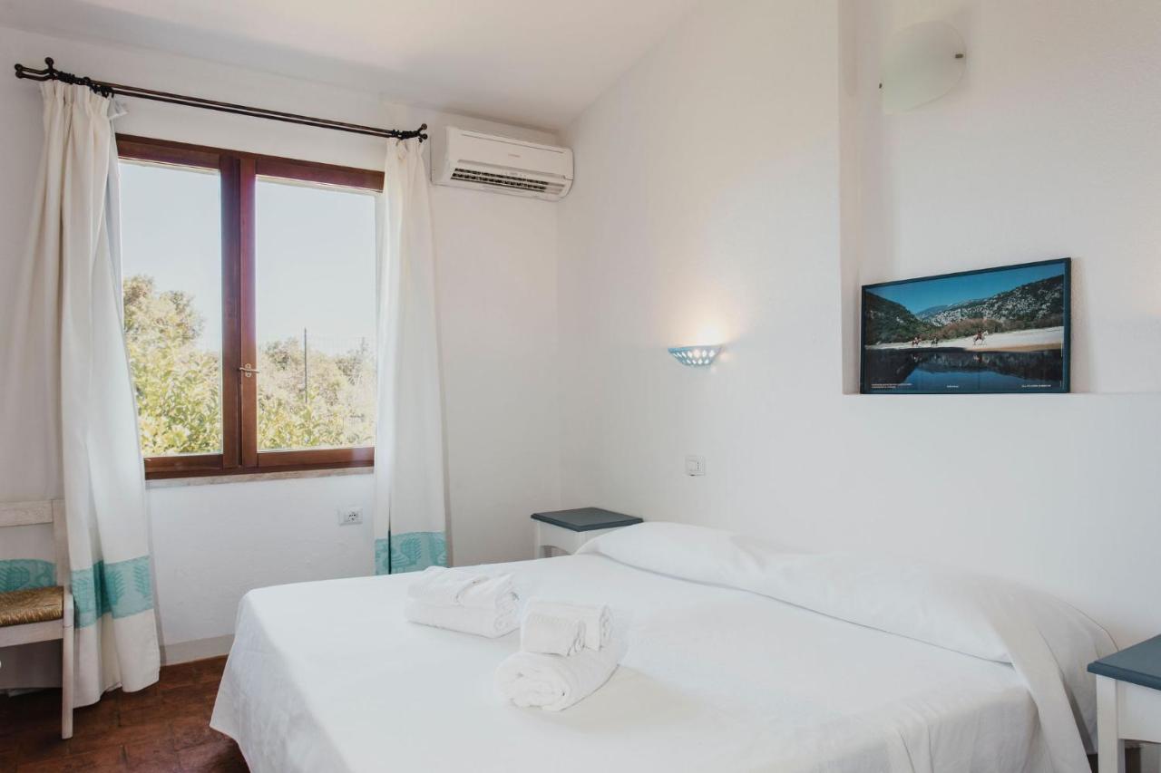 Resort Fior Di Sardegna Posada  Bagian luar foto