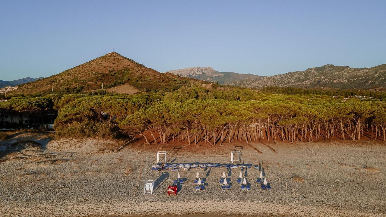 Resort Fior Di Sardegna Posada  Bagian luar foto